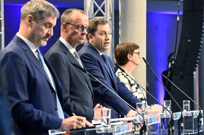 Présentation de l'accord de coalition à Berlin, Berlin, Allemagne - 9 avril 2025