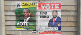 Affiches de campagne électorale d'Emmerson Mnangagwa et de Nelson Chamisa